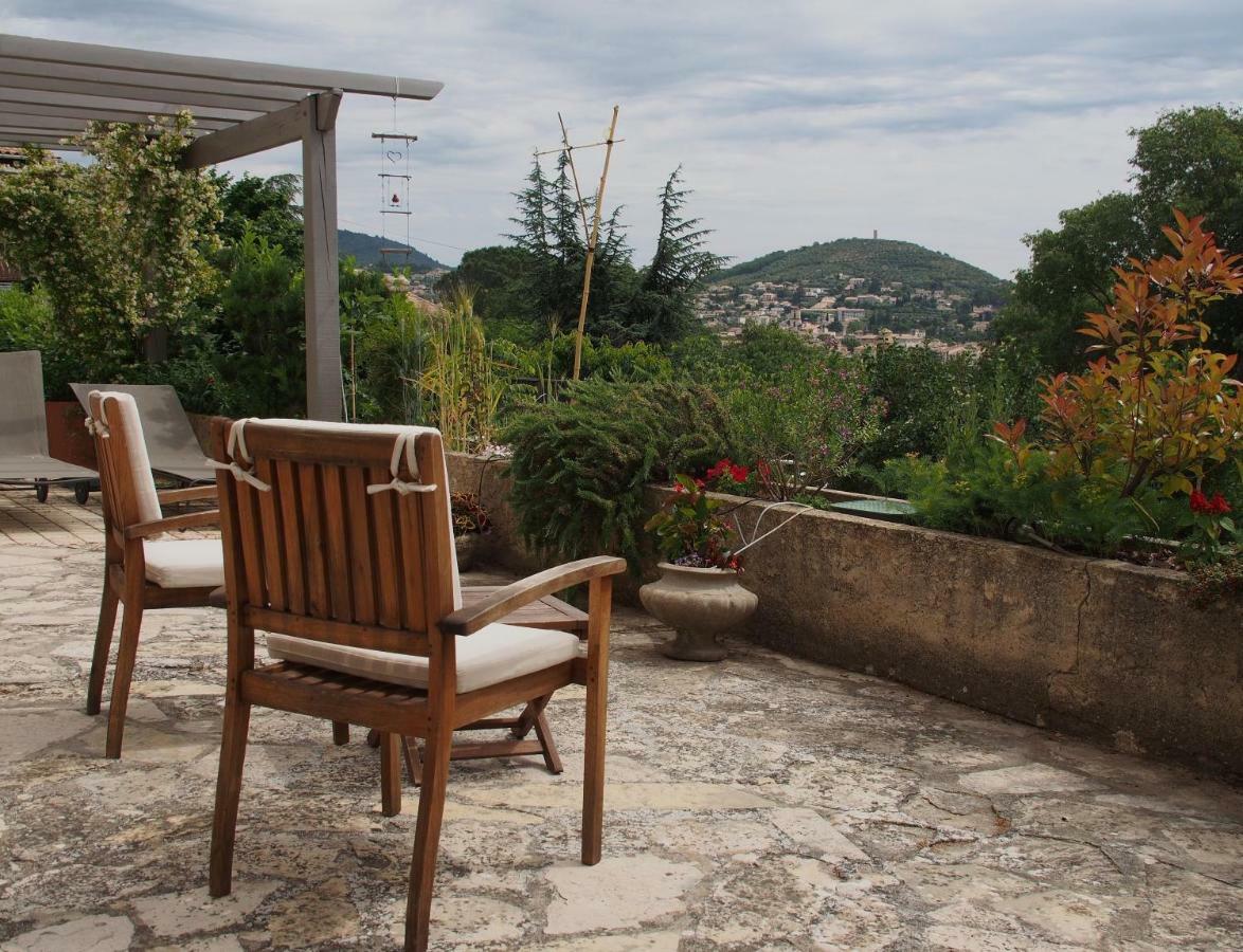 Une Heure Bleue Manosque Exterior photo